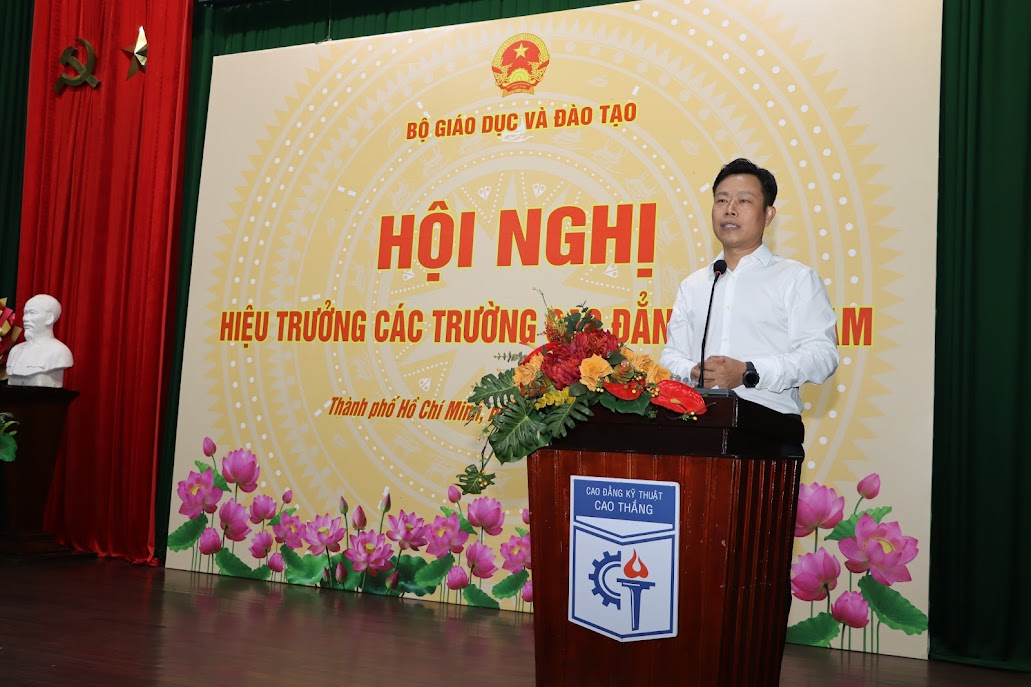 Thứ trưởng Lê Quân phát biểu khai mạc hội nghị